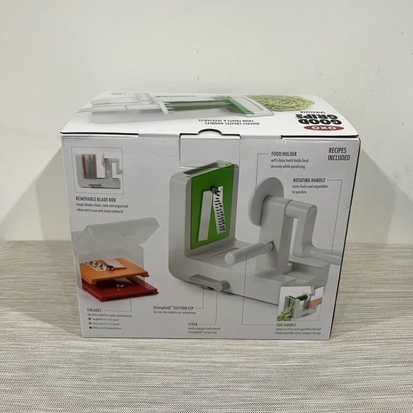 OXO Good Grips Spiralizer - Picture 3 of 8